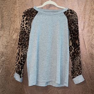 Grey long sleeve mesh cheetah shirt